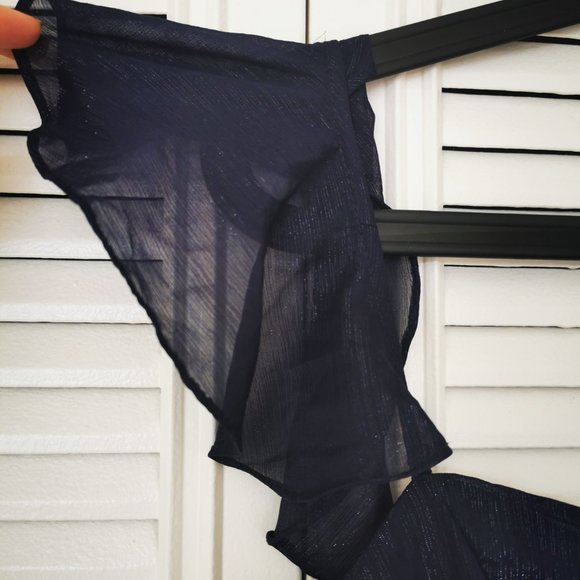 Formal dress - Picture 3 of 6